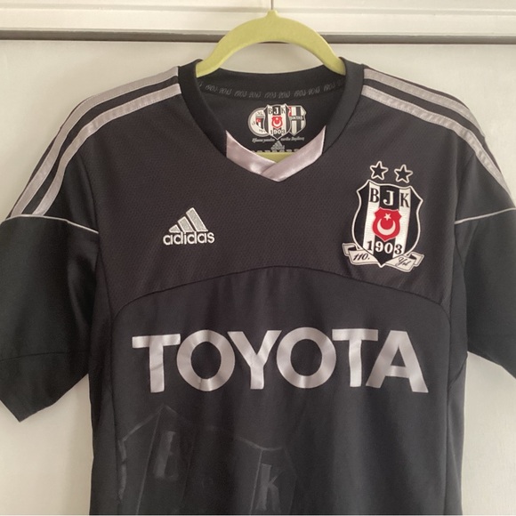 Men’s Adidas 2013 Besiktas JK 3rd Jersey, Size Medium - Picture 7 of 7